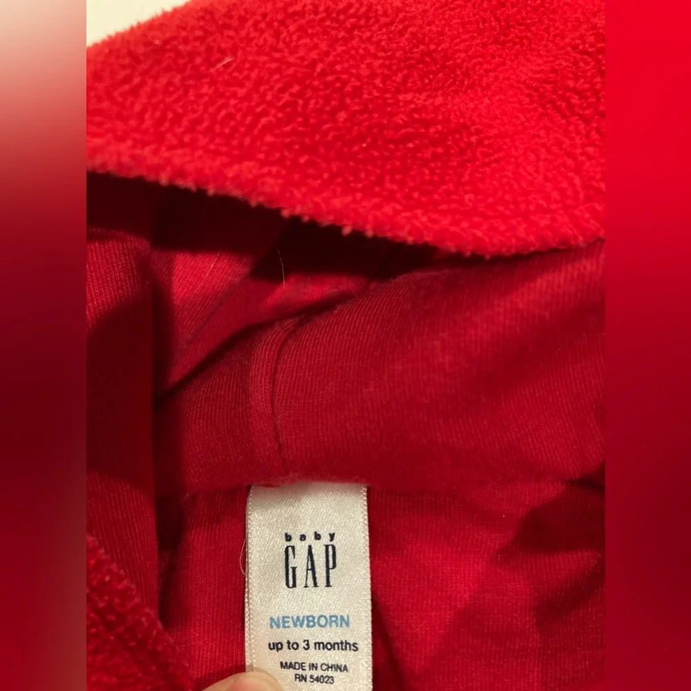 Vintage baby gap red snowflake holiday Christmas fleece pajama sleeper snowsuit
